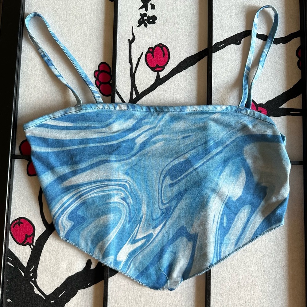 SHEIN Blue Swirl Print Top